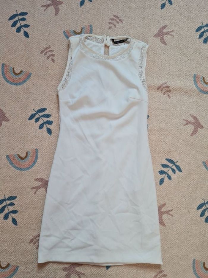 Robe blanc cassé M zara trafaluc