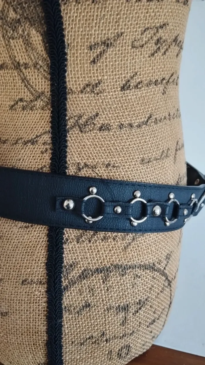 Ceinture noire multi ronds argenté 90 cm - photo numéro 8