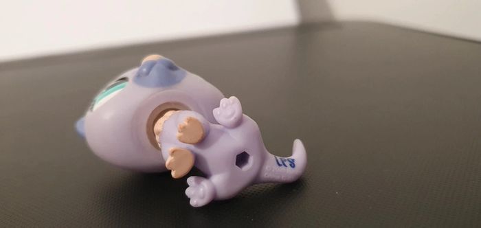 Littlest Pet Shop 2009 Loutre ou fouine violette - photo numéro 4