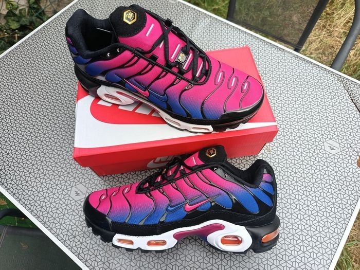 Baskets Nike tn taille 43 Fc Barcelone