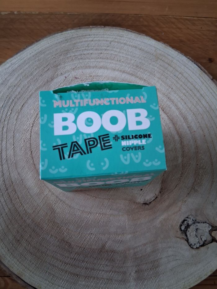 Boob tape - photo numéro 5