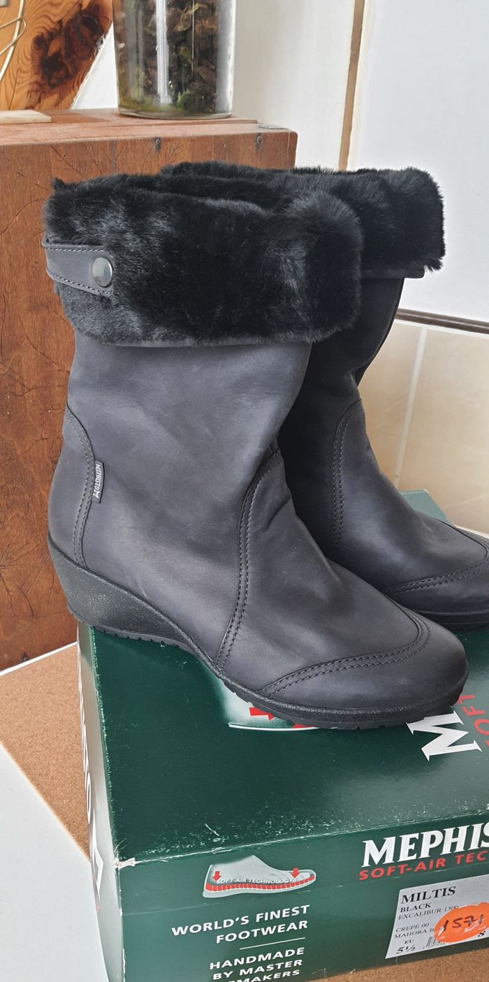 Bottes fourrée femme "Méphisto" neuve pointure 39 - photo numéro 3