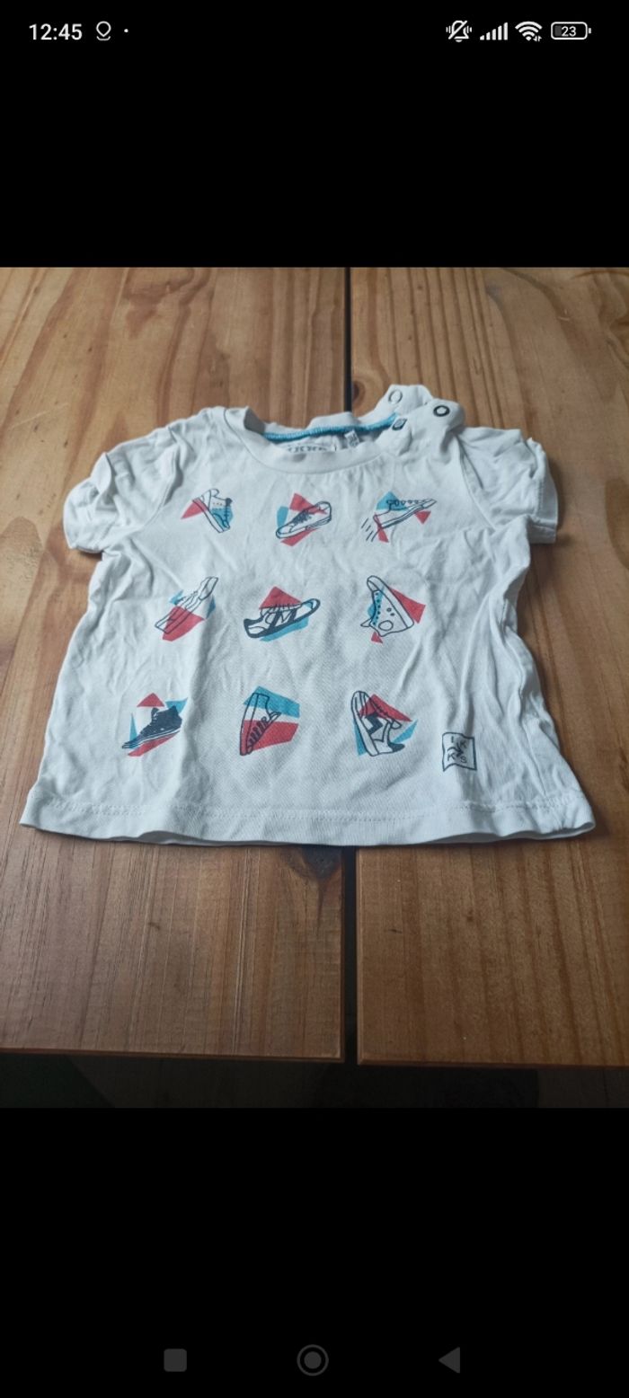 Lot tee shirt bébé fille taille 3 mois