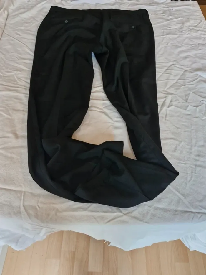 Pantalons - photo numéro 2