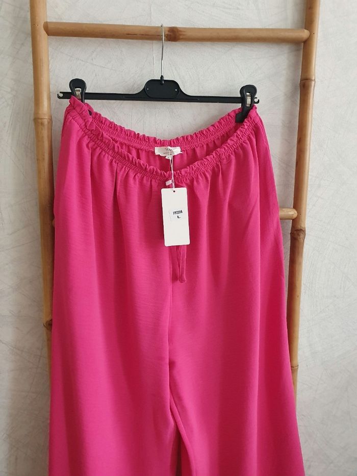 Pantalon fluide très large Taille L - photo numéro 2
