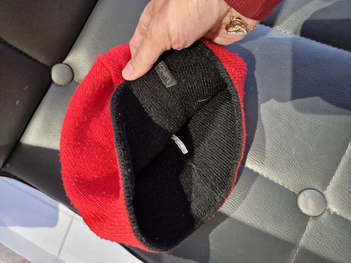 1 bonnet rouge noir enfant - photo numéro 3