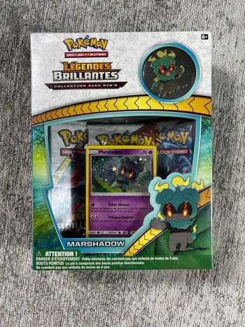 Pokémon Coffret Collection avec Pin’s Marshadow SL3.5 Légendes Brillantes