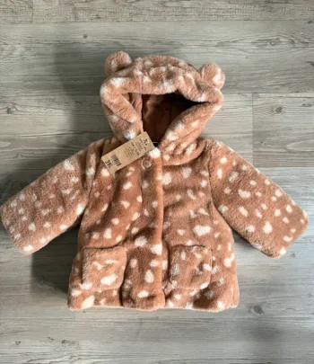 Manteau fourrure neuf Tape à l'oeil