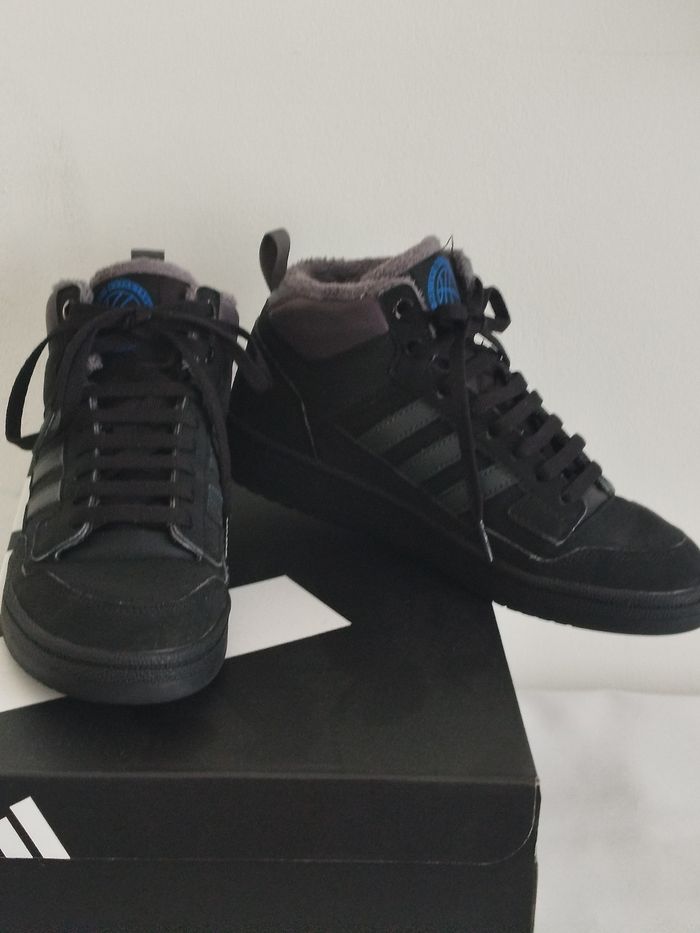 Baskets montantes noires et grises Adidas taille 38 2/3 - photo numéro 7