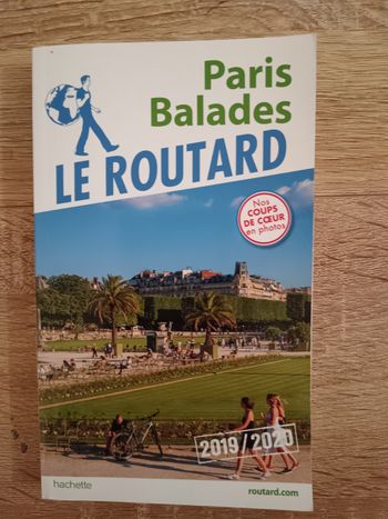 Livres Balades de Paris