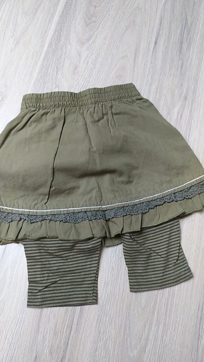Jupe avec un legging assorti vert kaki et gris très très foncé Jean Bourget 18 mois - photo numéro 4