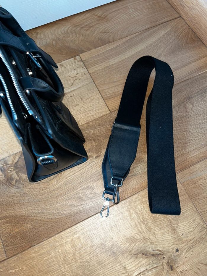 Sac à main noir avec bandoulière - photo numéro 8