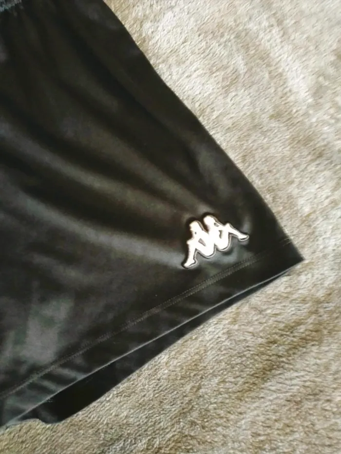 Short Kappa taille 8 ans - photo numéro 2