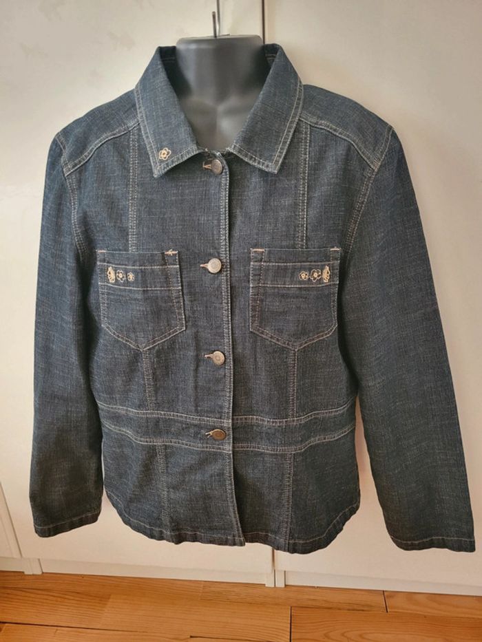 Veste Blazer tissu léger style jeans denim Armand Thiery bleu broderies fleurs - photo numéro 7