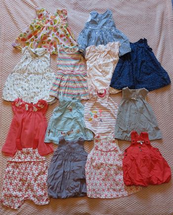 Lot de 14 robes de marque été fille 3M