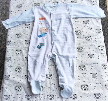 Pyjama en velours taille 9 mois