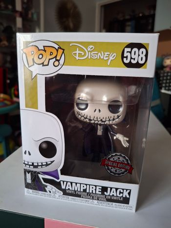 Funko pop Vampire Jack metallic special edition