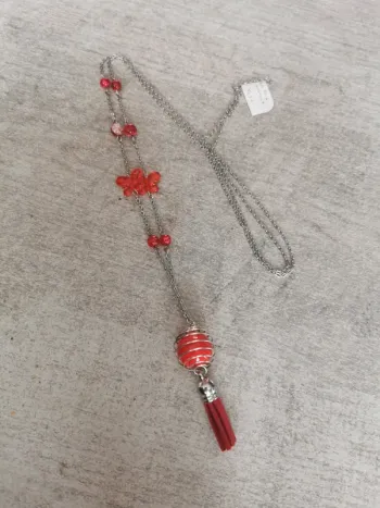 Bola de grossesse rouge printanier