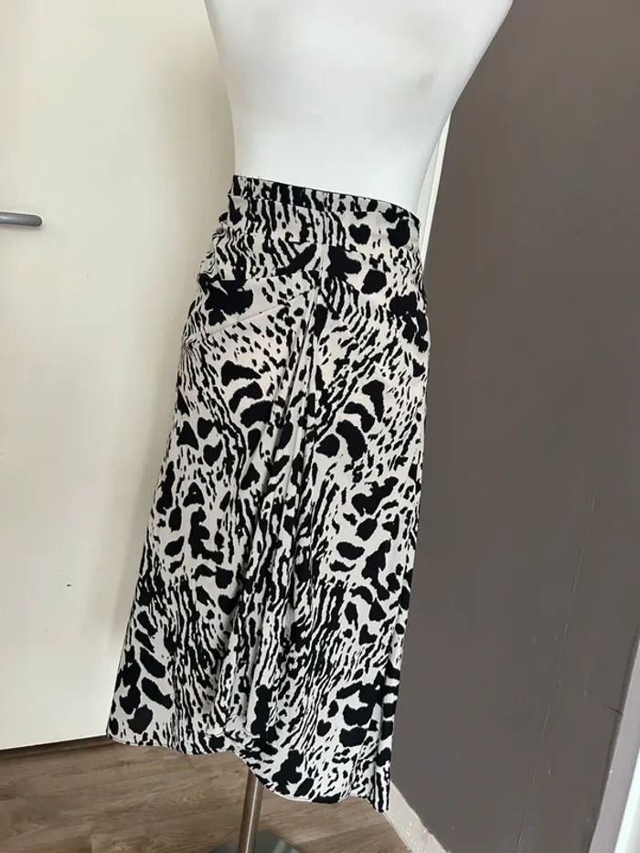 Bash jupe opéra noir et écru, taille 3/40 - photo numéro 4