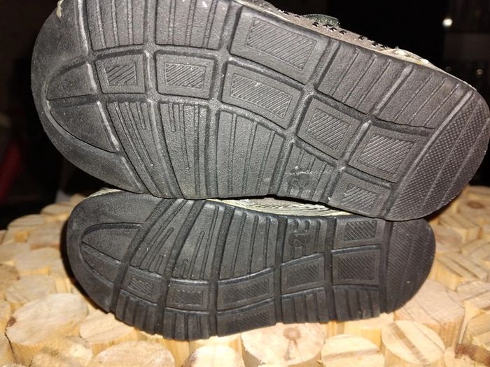 Basket neuve taille 21 - photo numéro 5