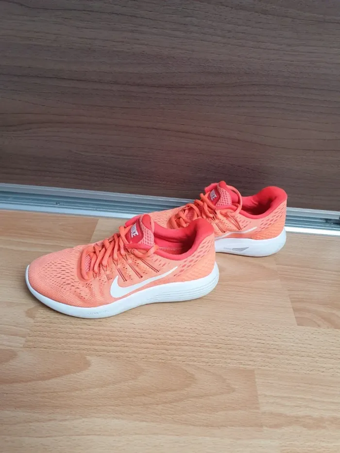 Baskets nike - photo numéro 3