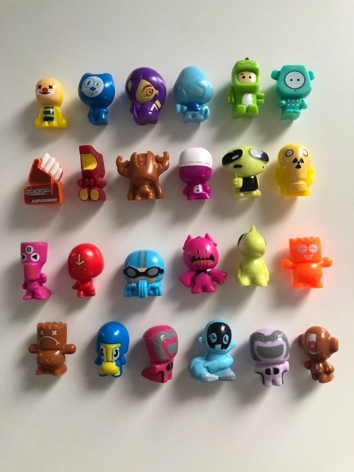Lot 24 figurine gogo’s crazy bones original magic box ancien collection cadeaux Noel calendrier avant jeux - photo numéro 2