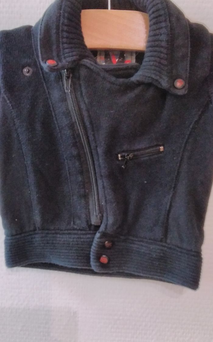 Gilet et t-shirt IKKS 3 mois - photo numéro 3