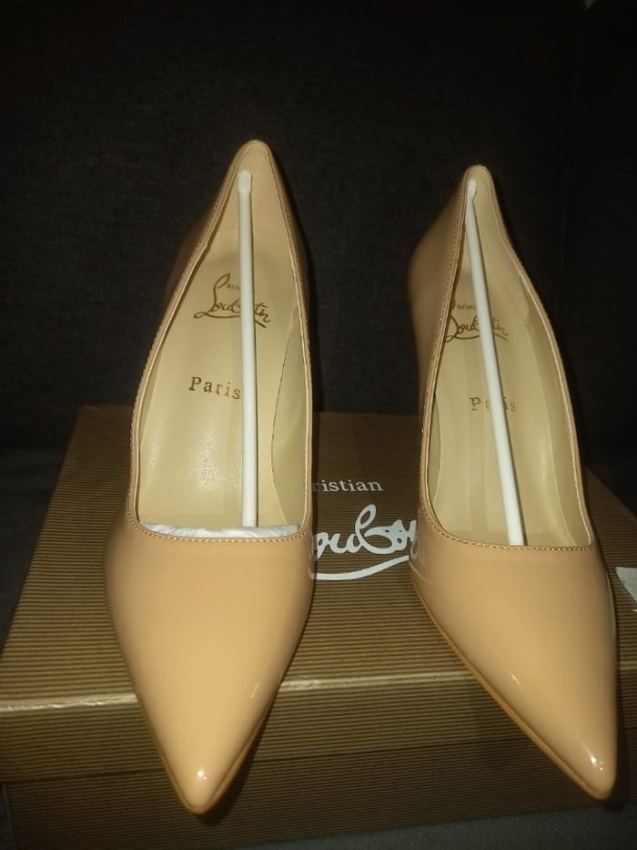 Louboutin neuf - photo numéro 4