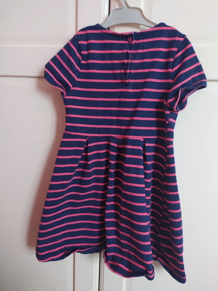 Robe 6 ans - photo numéro 2