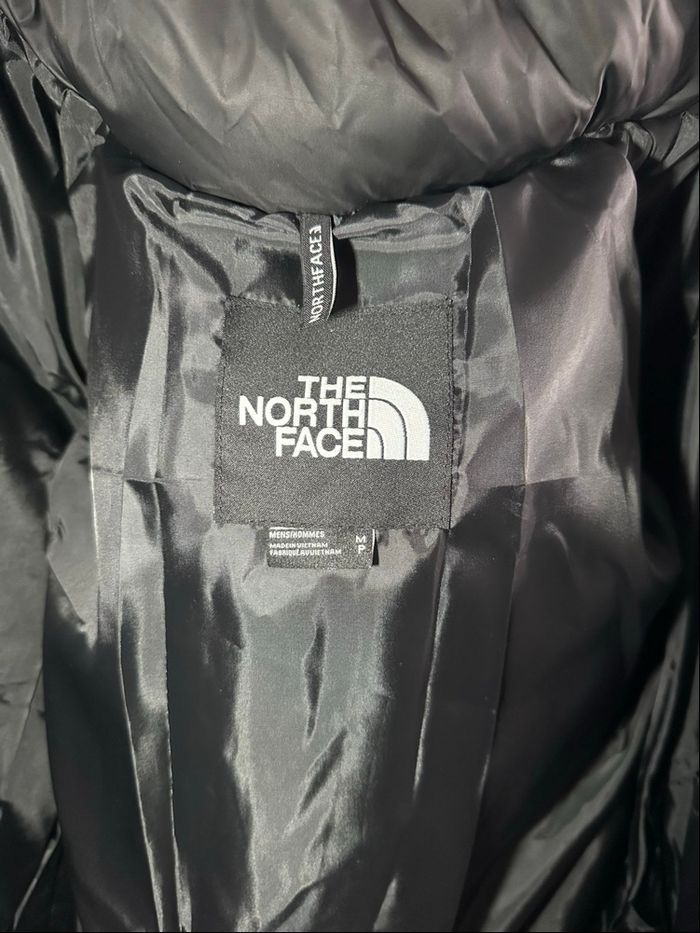 Doudoune The North Face noire • Taille L • État neuf - photo numéro 5