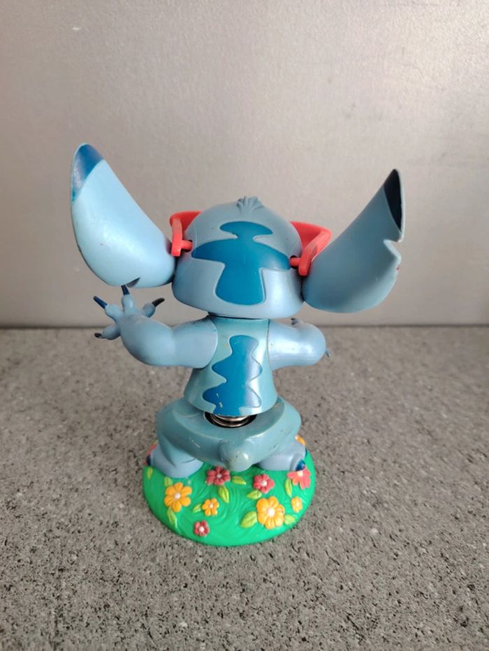 Figurine Disney stitch articulée au niveau du ventre tbe - photo numéro 3