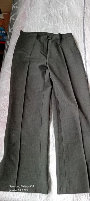 Pantalon habillé fin coupe large fentes bas de jambe kaki femme 44 made in France