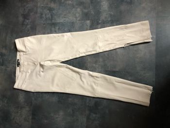 Très joli Pantalon beige S Mango