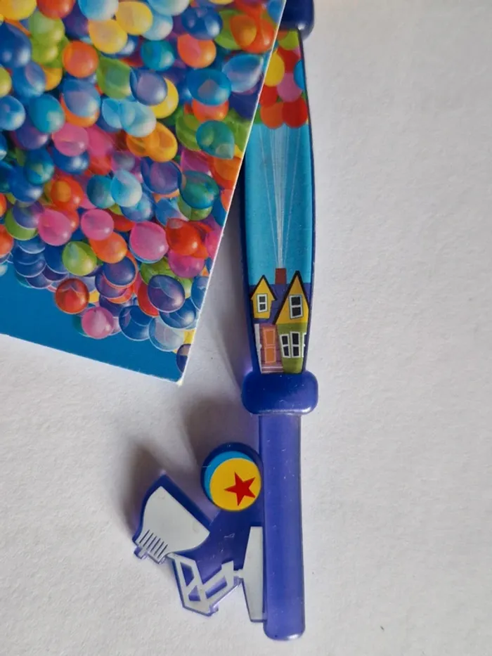 M- Key Opening Ceremony Key Anniversary Up Disney Store Limited Edition New - photo numéro 5
