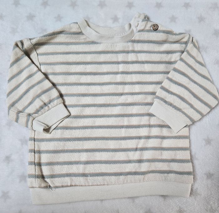 Pull creme et turquoise 18 mois