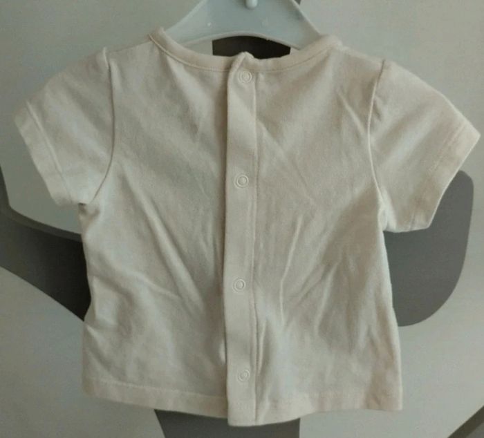 Tee-shirt manches courtes crème Winnie l'ourson et ses amis Disney Orchestra taille 1 mois - photo numéro 2