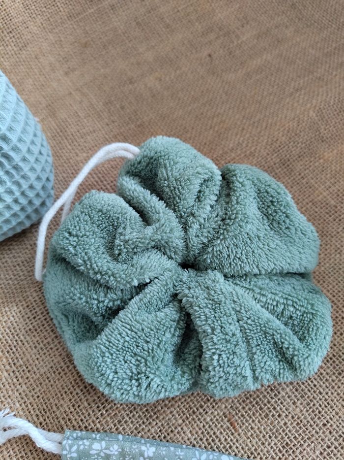 Bourse cadeau beauté - vert amande - photo numéro 4