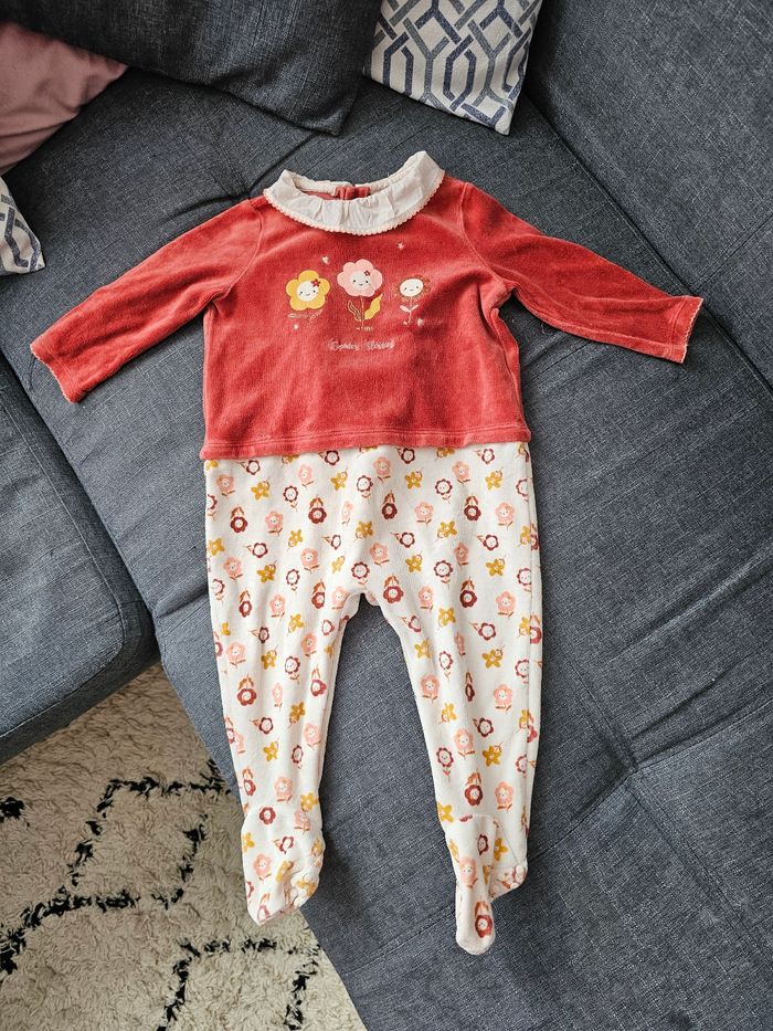 Grenouillère bébé 12 mois rose terracotta à motifs – manches longues