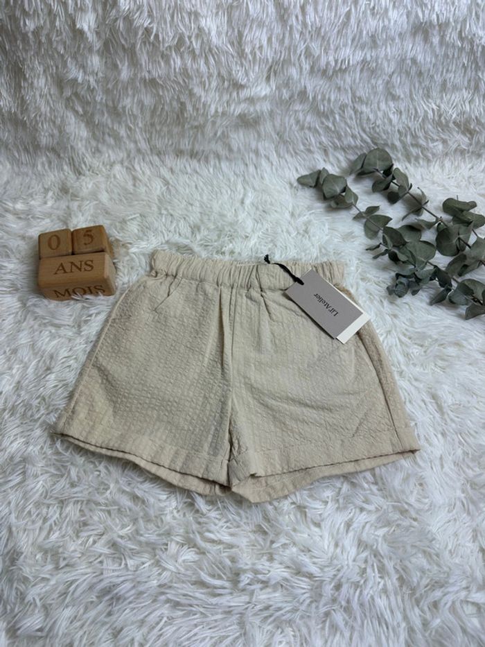 Short beige taille 5-6 ans Lil atelier