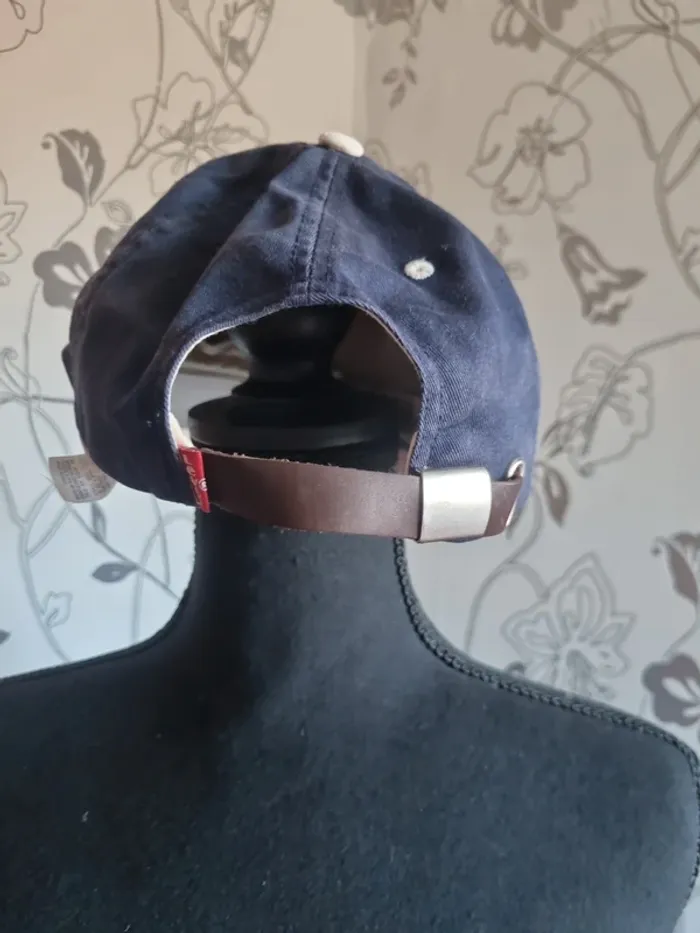 Casquette bleue Levis - photo numéro 3