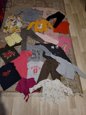 Lot vêtements filles 