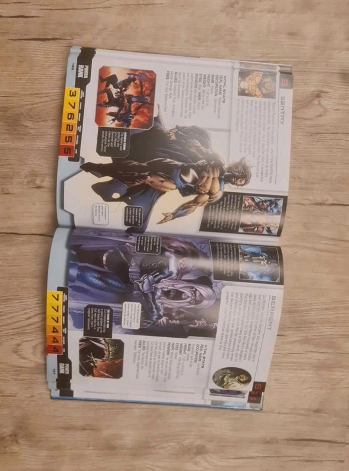 Livre Marvel avengers the ultimate character guide en anglais - photo numéro 5