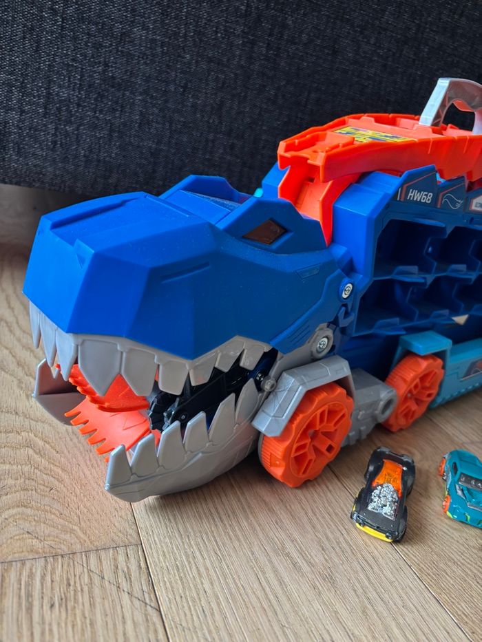 Mega transporteur T-Rex - Hot wheels - photo numéro 2