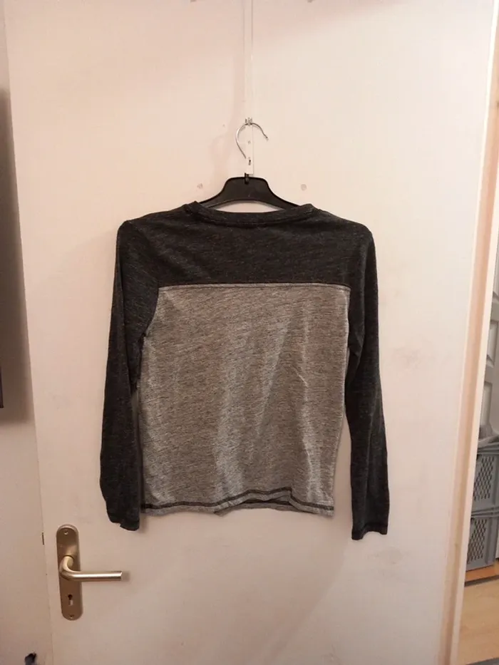 T shirt manche longue 12 ans - photo numéro 3