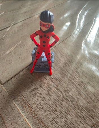 Figurine tonie  miraculous français 