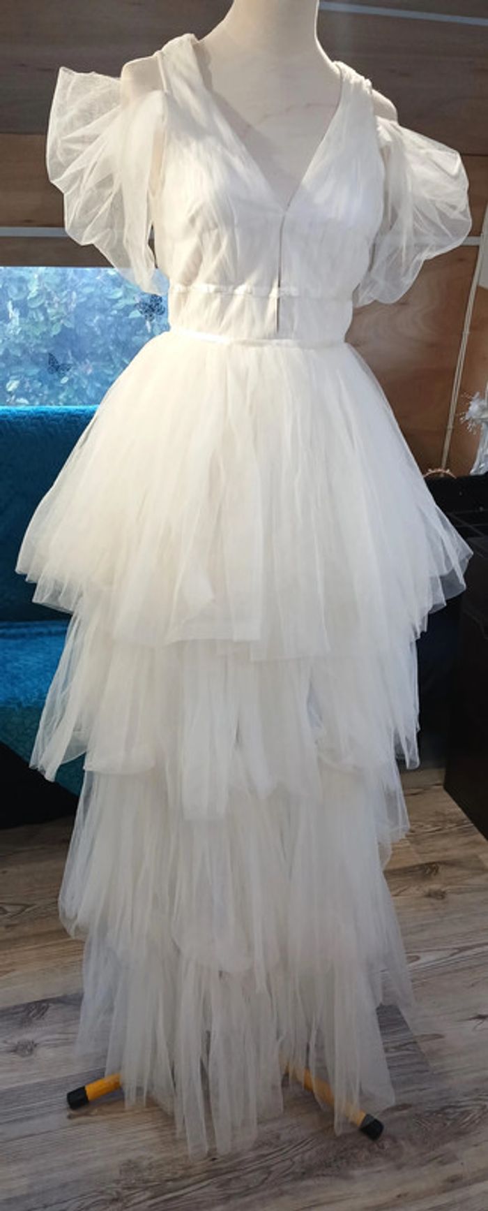 robe chic ou robe de mariée ou déguisement neuve - photo numéro 4