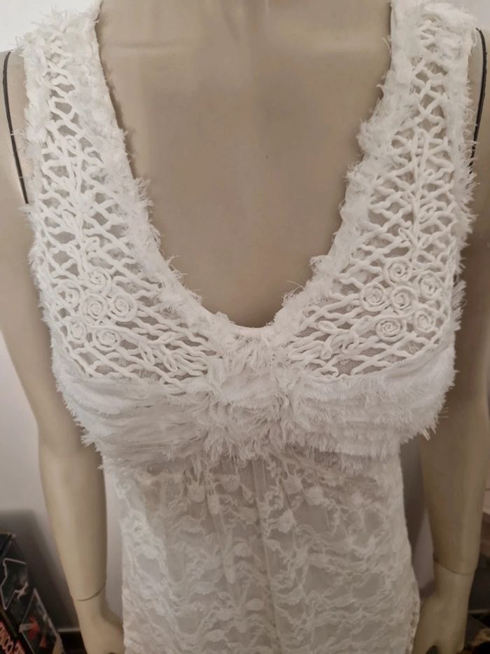 Robe en dentelle 🤍 - photo numéro 3