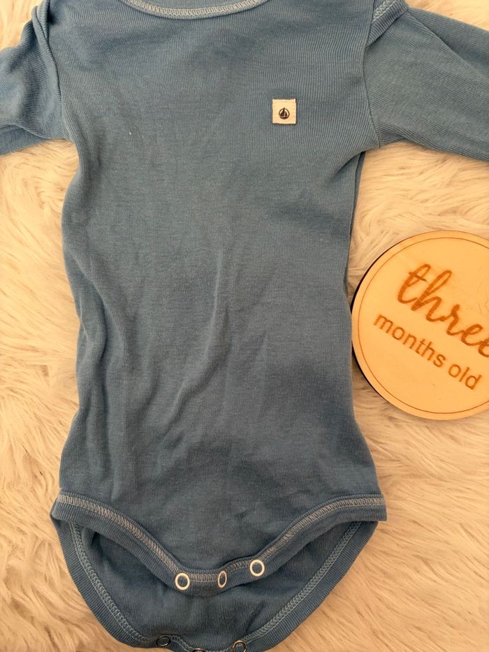 Bodie petit bateau 3 mois - photo numéro 2