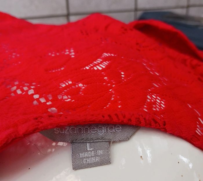 Tee shirt en broderie taille40/l Suzannegrae - photo numéro 5