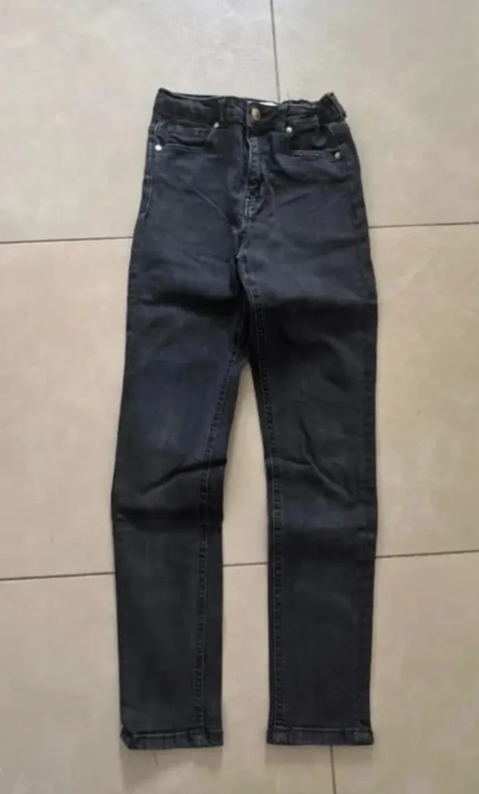 Jean noir skinny enfant fille taille 11-12 ans Mango